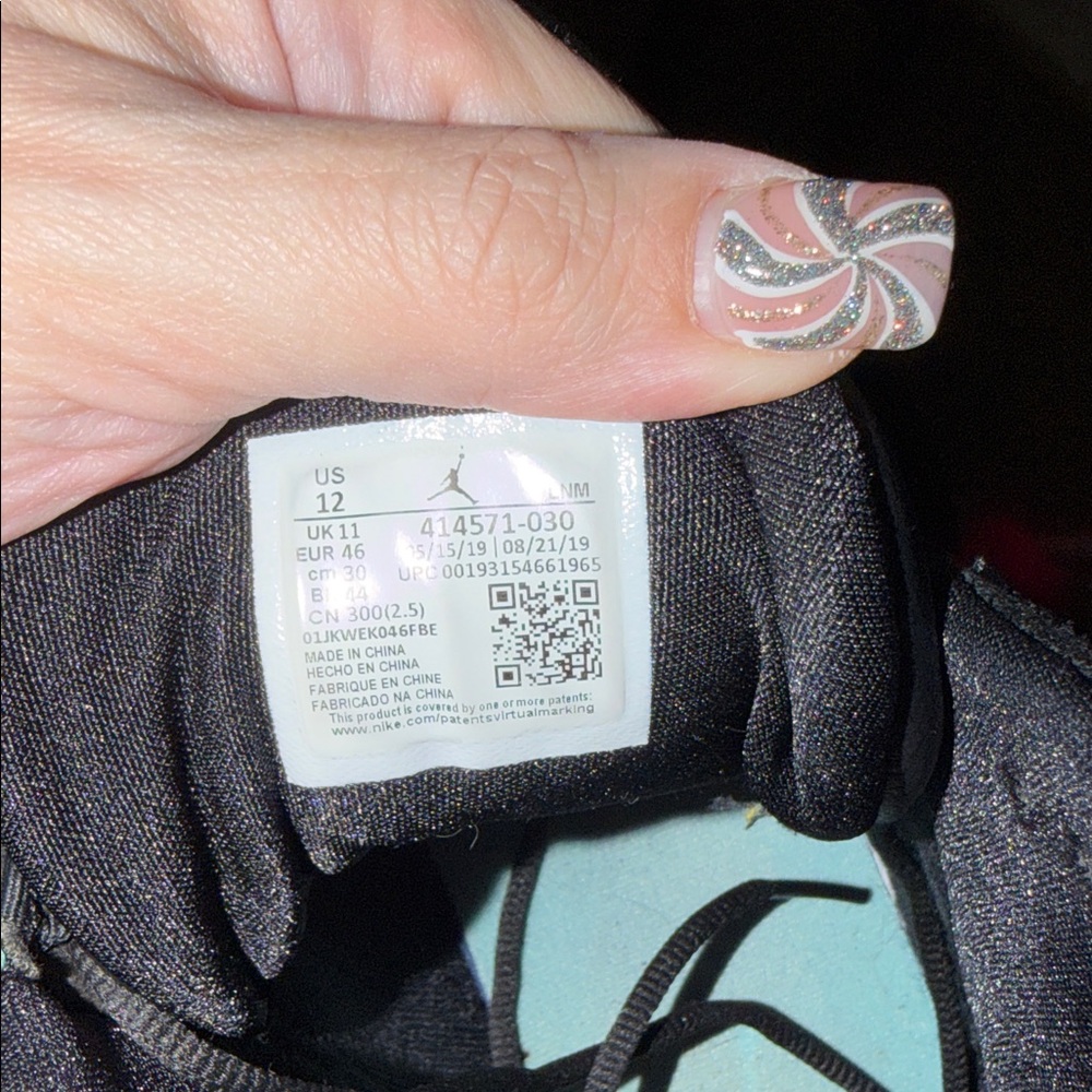 Jordan 13 - Retro Black Island Green - Picture 4 of 8